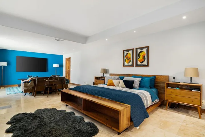 92-web-or-mls-TKApache_OPMG_0426_092