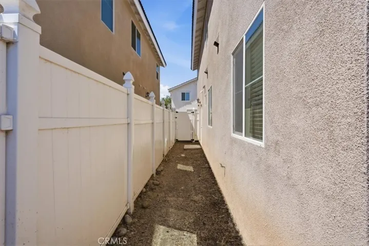 10128 Camino De Rosa, Riverside, California 92503
