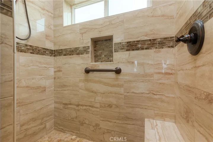 6092 Cliff Drive, Paradise, California 95969