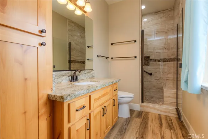 6092 Cliff Drive, Paradise, California 95969