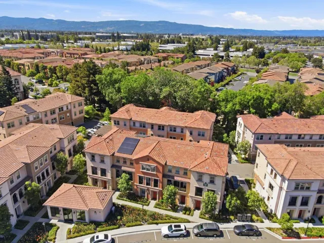 560 Saint Remi Terrace 1, Sunnyvale, California 94085