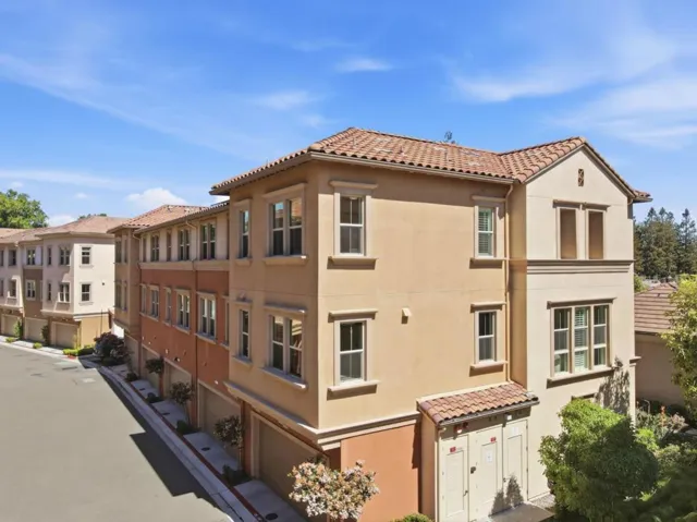 560 Saint Remi Terrace 1, Sunnyvale, California 94085
