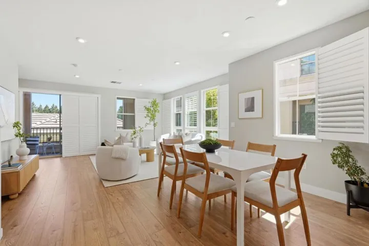 560 Saint Remi Terrace 1, Sunnyvale, California 94085
