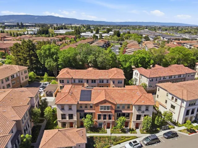 560 Saint Remi Terrace 1, Sunnyvale, California 94085