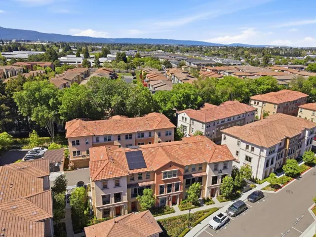 560 Saint Remi Terrace 1, Sunnyvale, California 94085