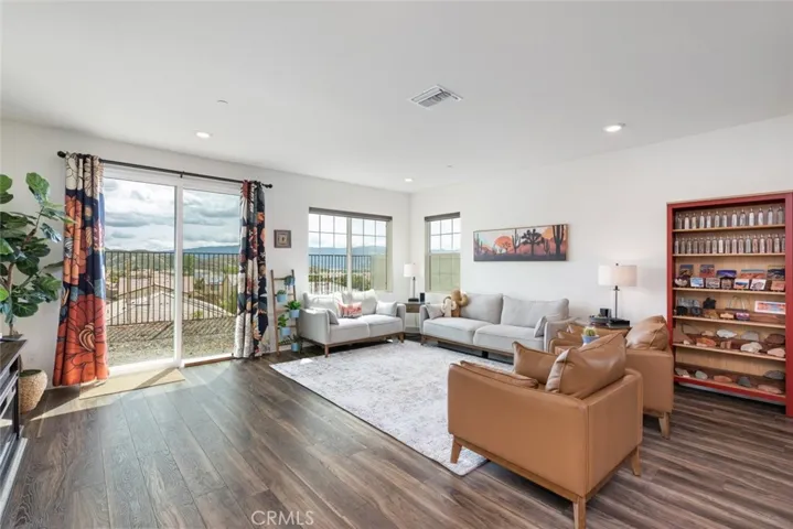 41031 Burnet Street, Lake Elsinore, California 92532