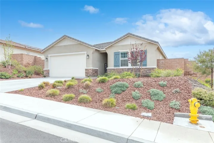 41031 Burnet Street, Lake Elsinore, California 92532