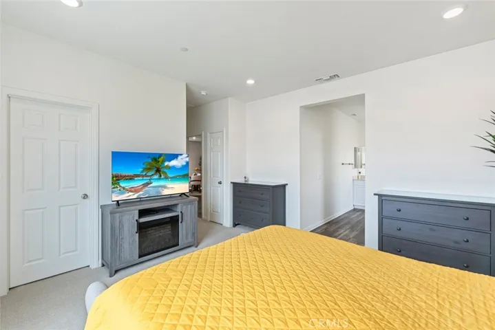 41031 Burnet Street, Lake Elsinore, California 92532