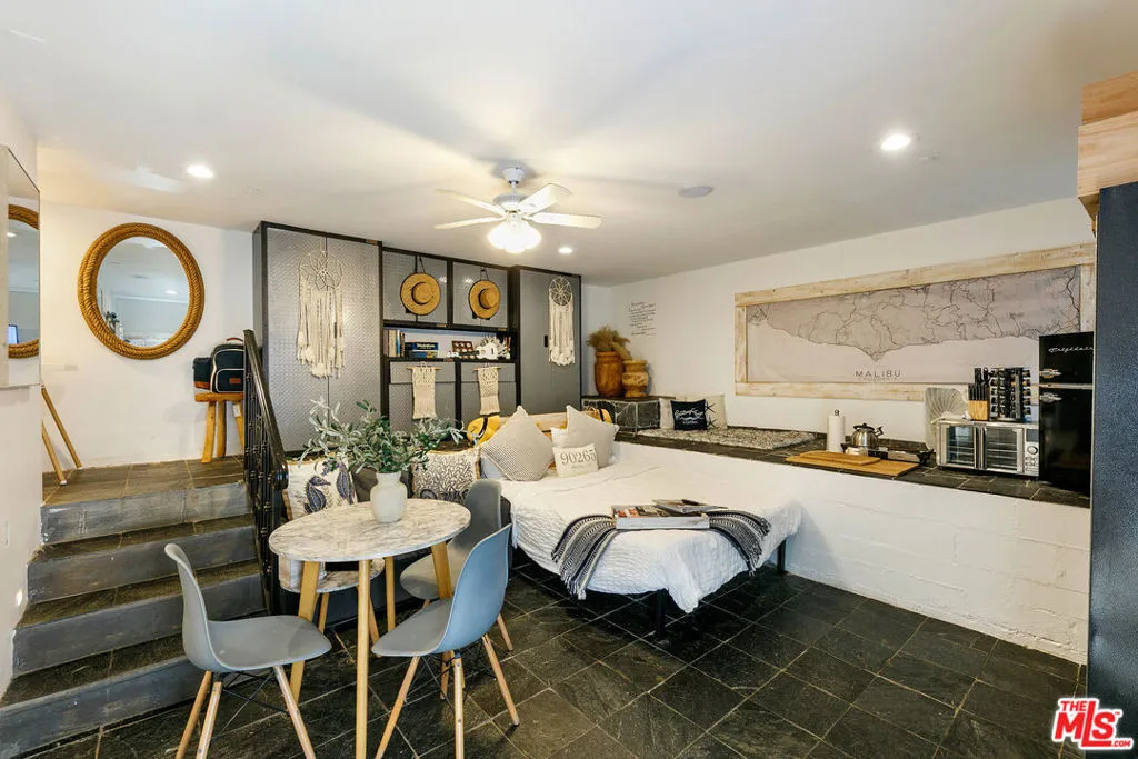 lower guest suite B