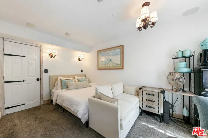 upper guest suite A
