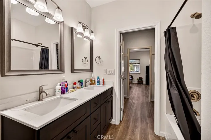 14227 Elmira, Magalia, California 95954
