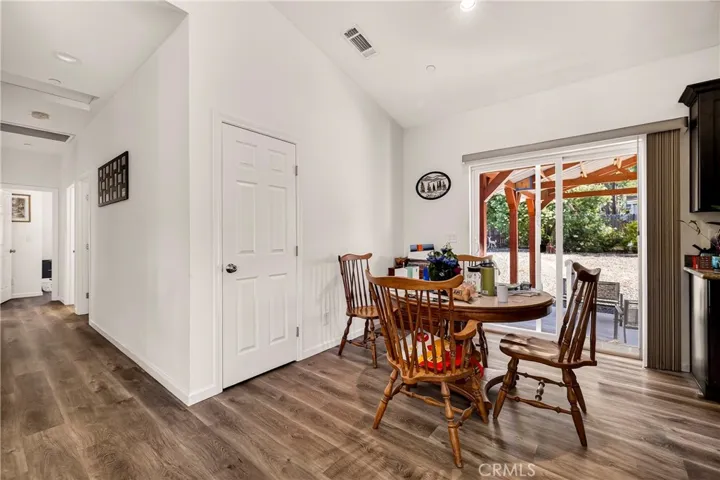 14227 Elmira, Magalia, California 95954