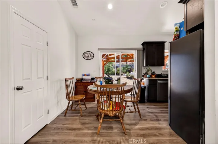 14227 Elmira, Magalia, California 95954