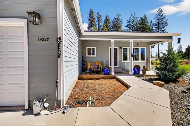 14227 Elmira, Magalia, California 95954