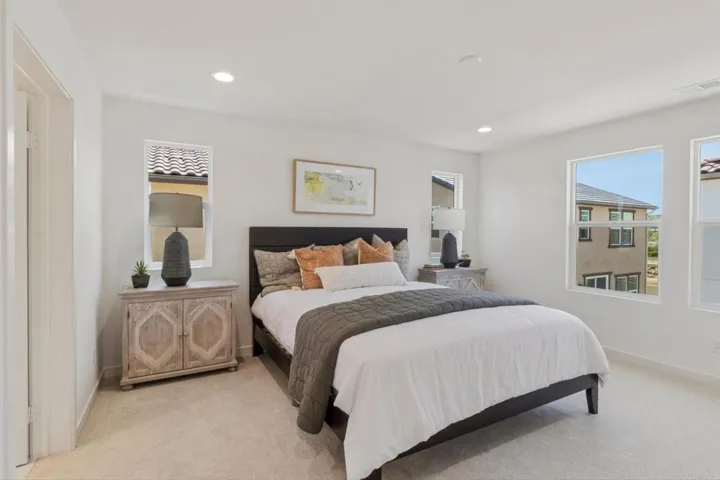 717 Kingbird Loop, Oceanside, California 92058