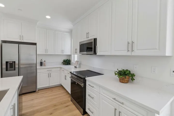 717 Kingbird Loop, Oceanside, California 92058