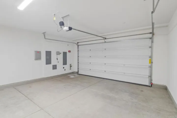 717 Kingbird Loop, Oceanside, California 92058