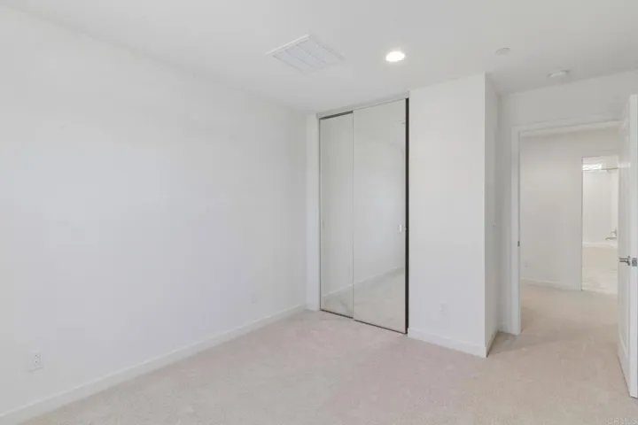 717 Kingbird Loop, Oceanside, California 92058