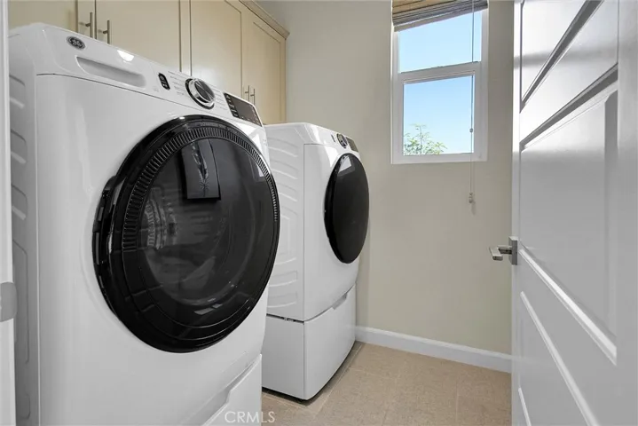 Washer & Dryer area