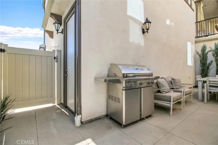 patio with BBQ