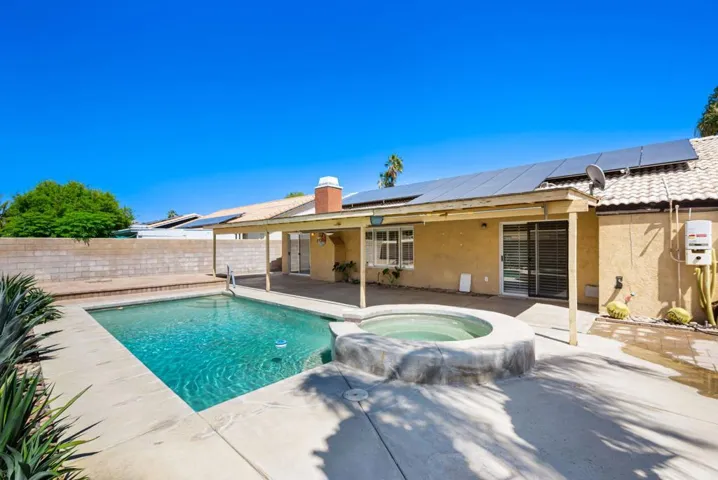 31229 Avenida La Gaviota