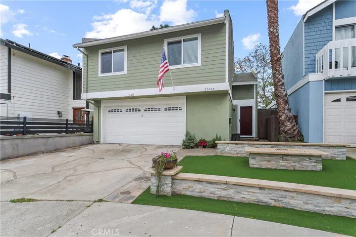 Easy Care Turf & 2 car driveway