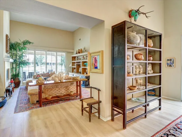 Living Room / Dining Room