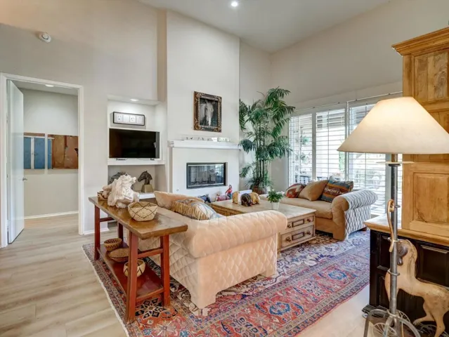 Living Room to Master