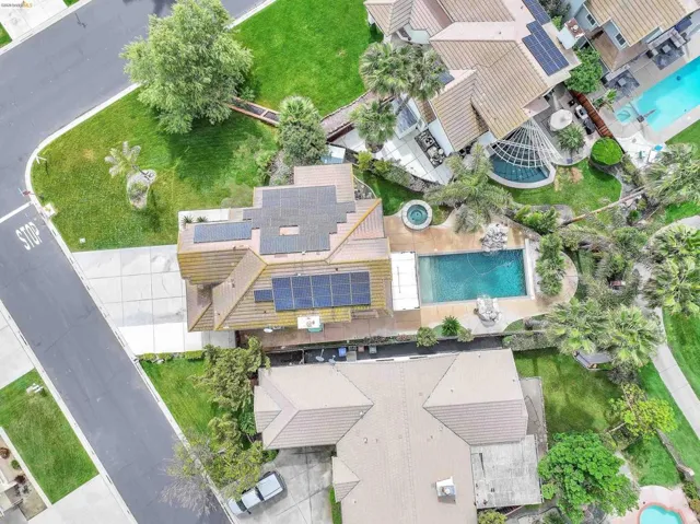 Bird's eye view of a pool area