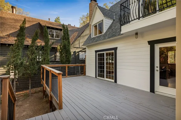 230 Hemlock Drive, Lake Arrowhead, California 92352