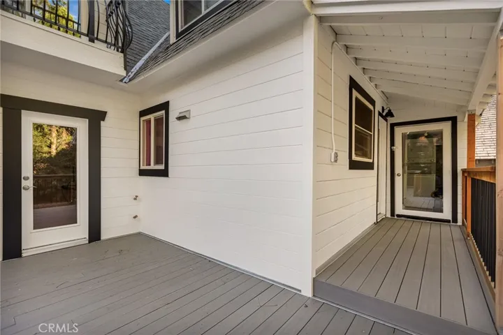 230 Hemlock Drive, Lake Arrowhead, California 92352