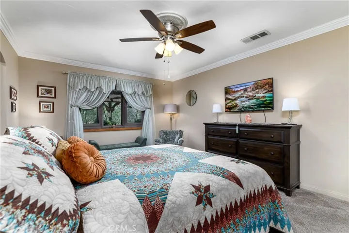 32360 Navajo Springs, Wildomar, California 92595