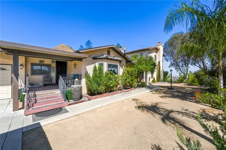 32360 Navajo Springs, Wildomar, California 92595