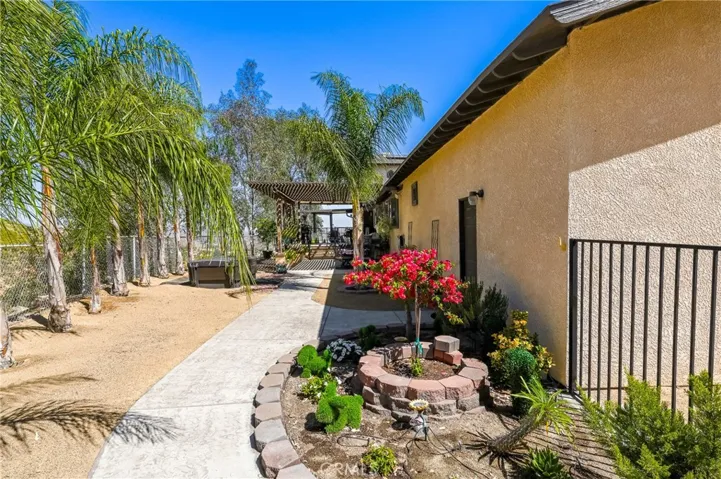 32360 Navajo Springs, Wildomar, California 92595