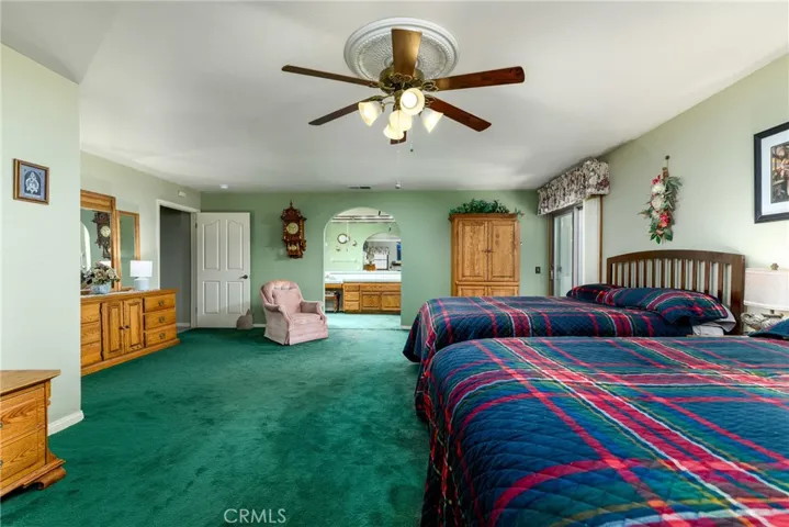 32360 Navajo Springs, Wildomar, California 92595
