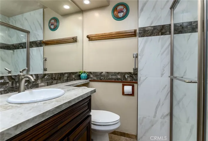 32360 Navajo Springs, Wildomar, California 92595