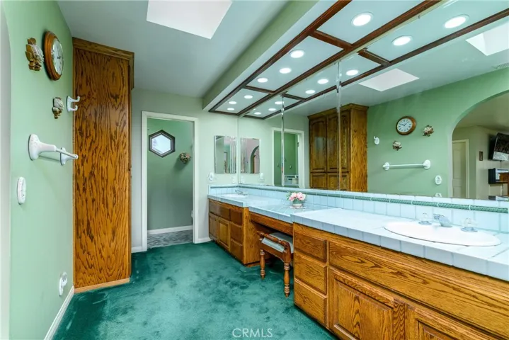32360 Navajo Springs, Wildomar, California 92595