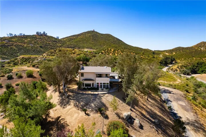 32360 Navajo Springs, Wildomar, California 92595