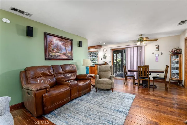 32360 Navajo Springs, Wildomar, California 92595