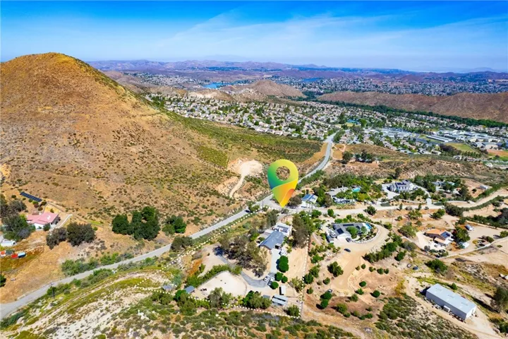 32360 Navajo Springs, Wildomar, California 92595