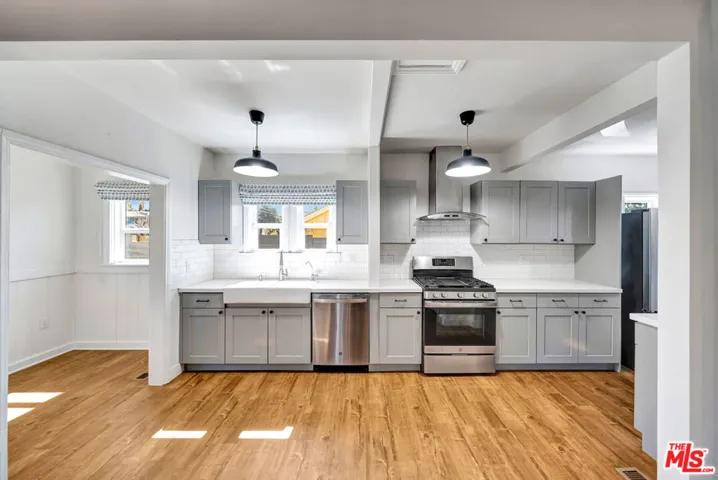 Kitchen / Kitchenette