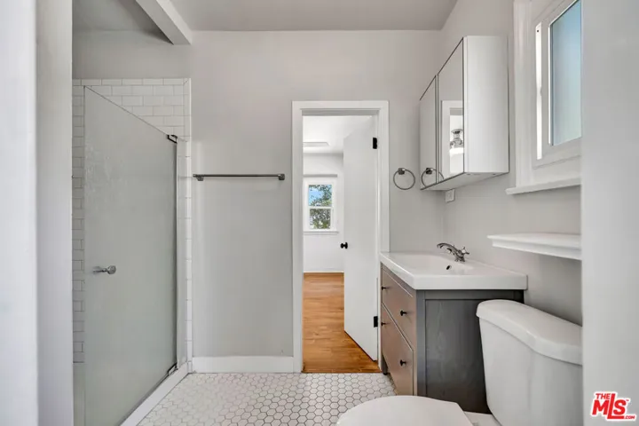 Jack & Jill Bathroom