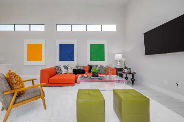 hdrephoto-151-holiday-way-001