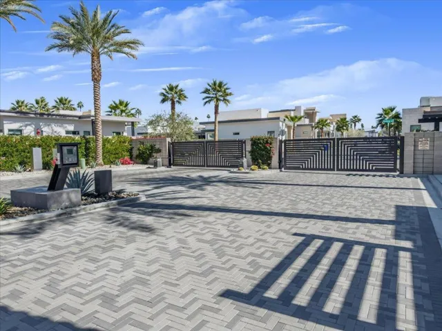38-Gated Community
