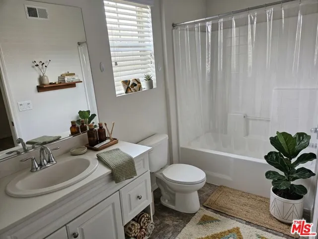 Digitally Rendered Photo - sta