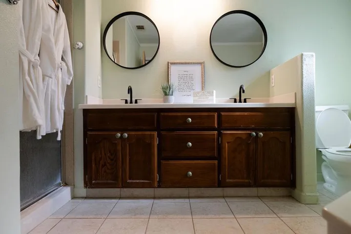 501 Bobbys Lane, Hollister, California 95023