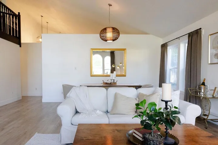 501 Bobbys Lane, Hollister, California 95023