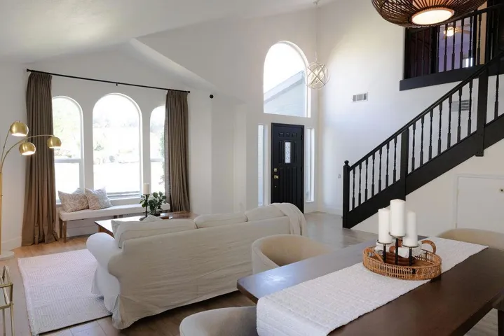 501 Bobbys Lane, Hollister, California 95023