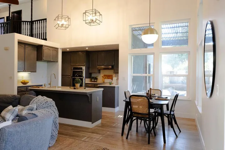 501 Bobbys Lane, Hollister, California 95023