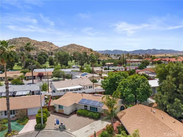 621 Palmer Street, Hemet, California 92543